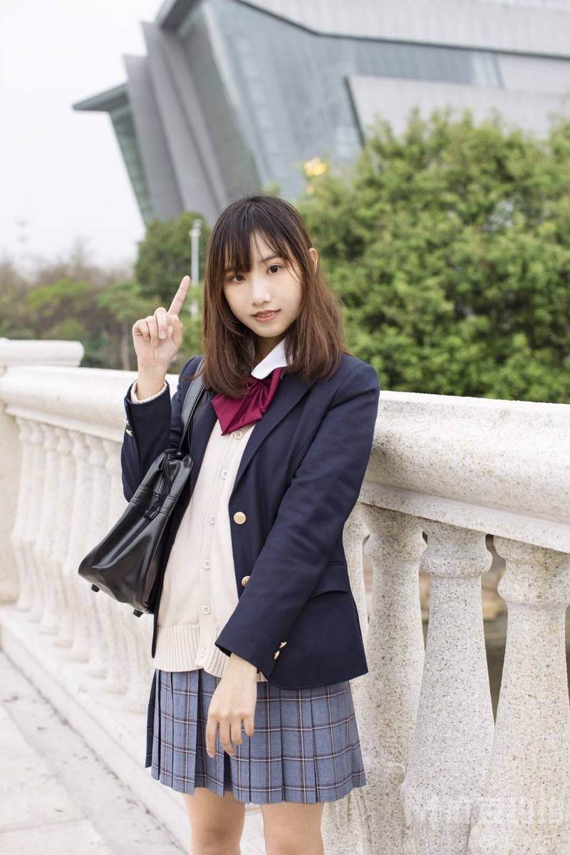 校园模特