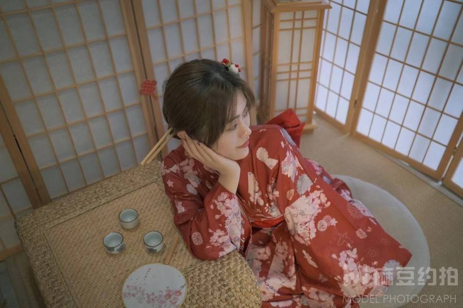 和服模特