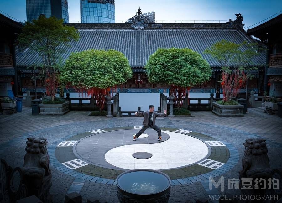 纪实模特