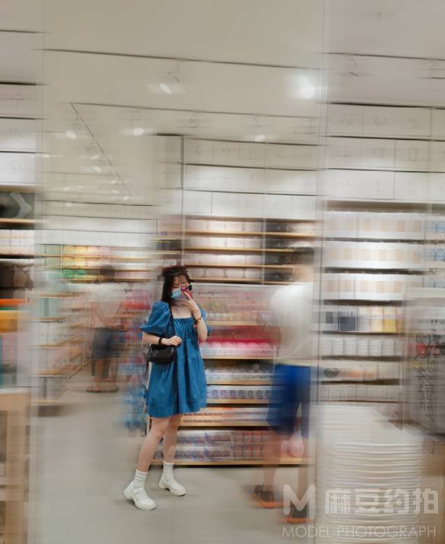 校园模特