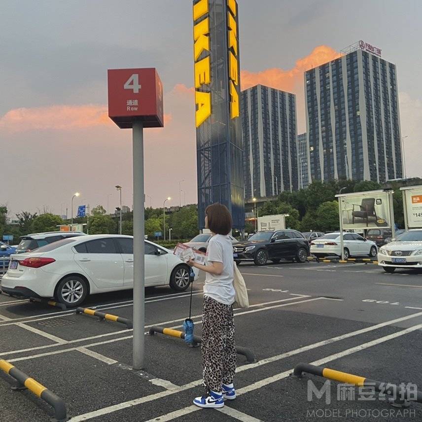清新模特