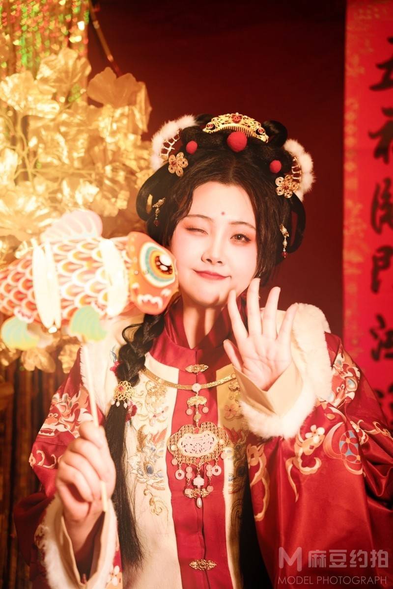 汉服模特
