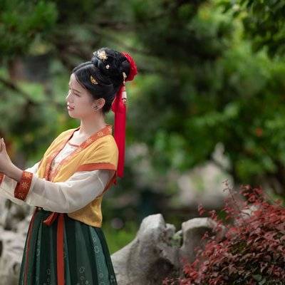 汉服模特