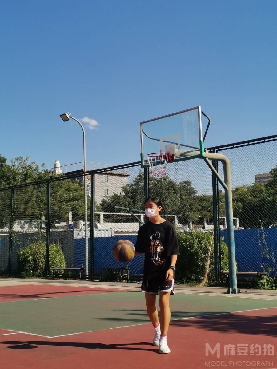 清新模特