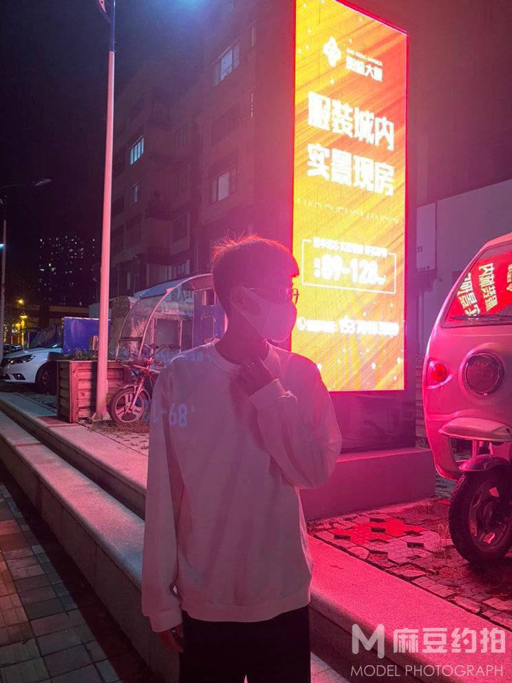 情侣模特