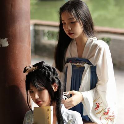 汉服模特