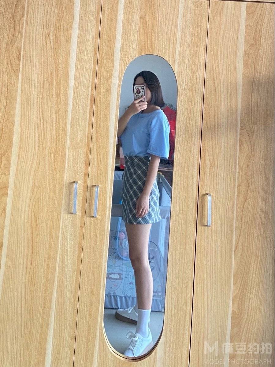 纪实模特