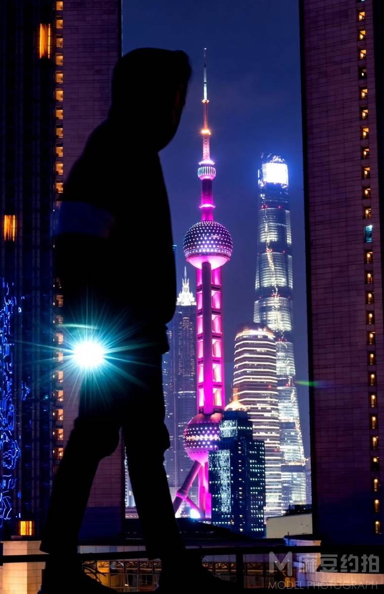 夜景模特