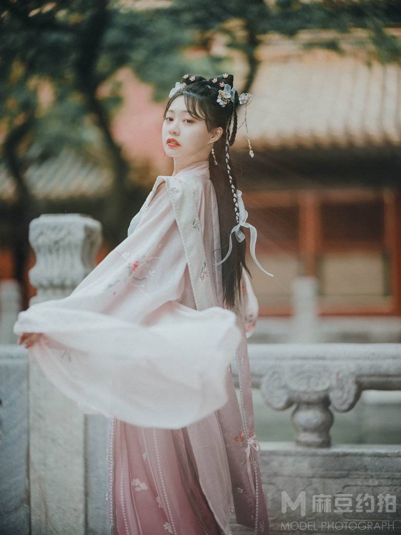 古风模特