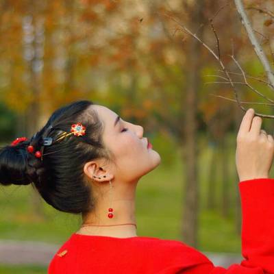 汉服模特