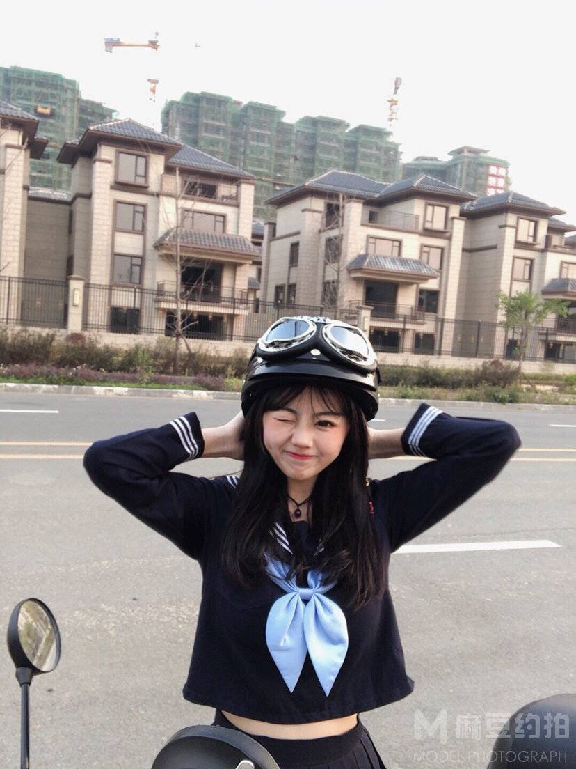 校园模特
