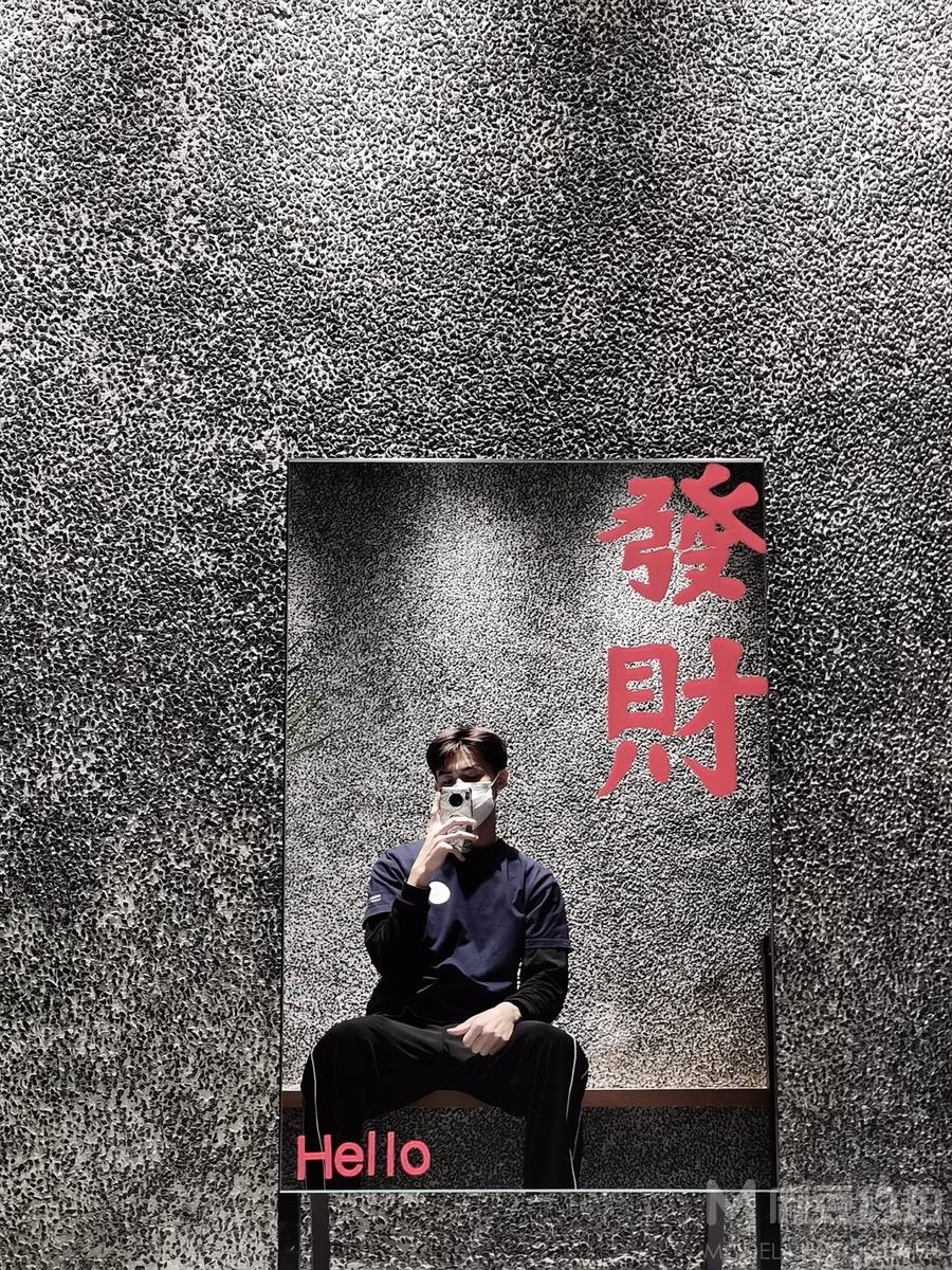 胶片模特