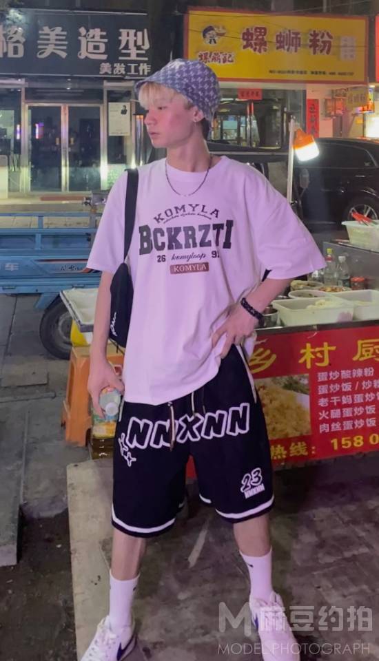 时尚模特
