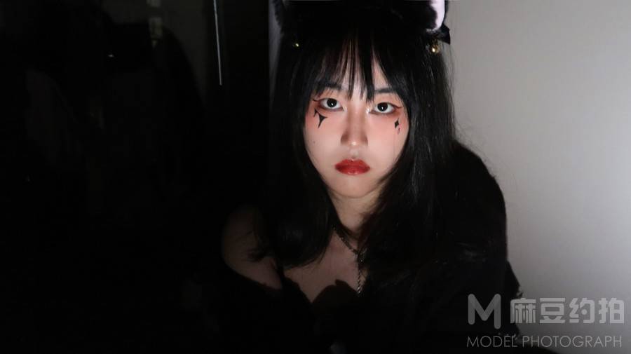 暗黑模特