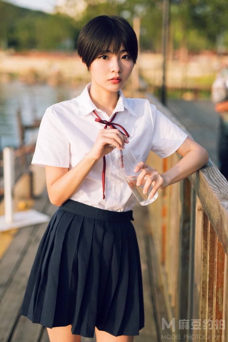 清新模特