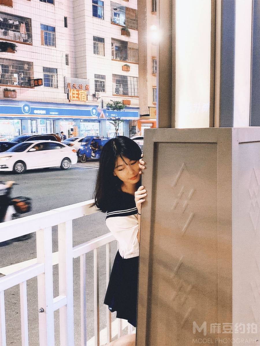 校园模特