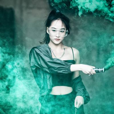 情绪模特