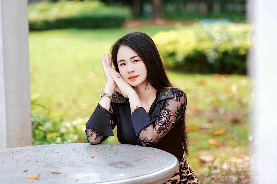 清新模特