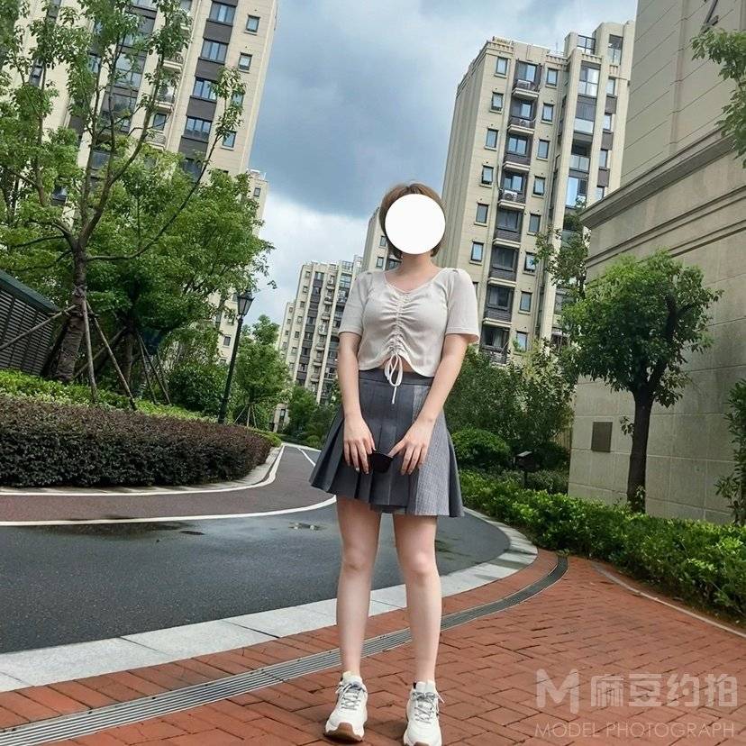校园模特