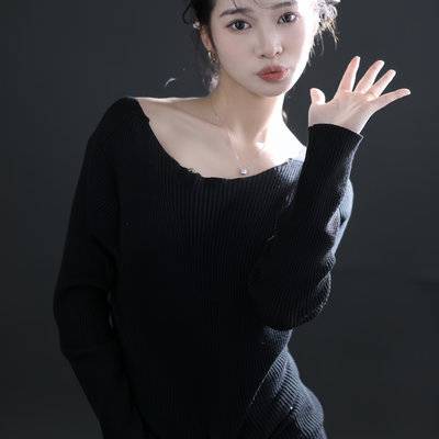 黑白模特
