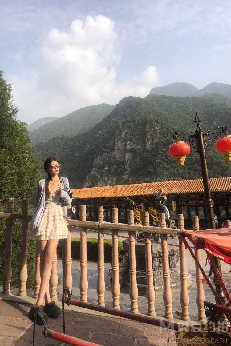 商务模特