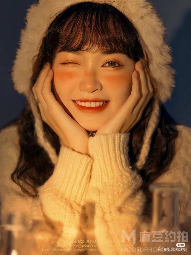 妆容模特