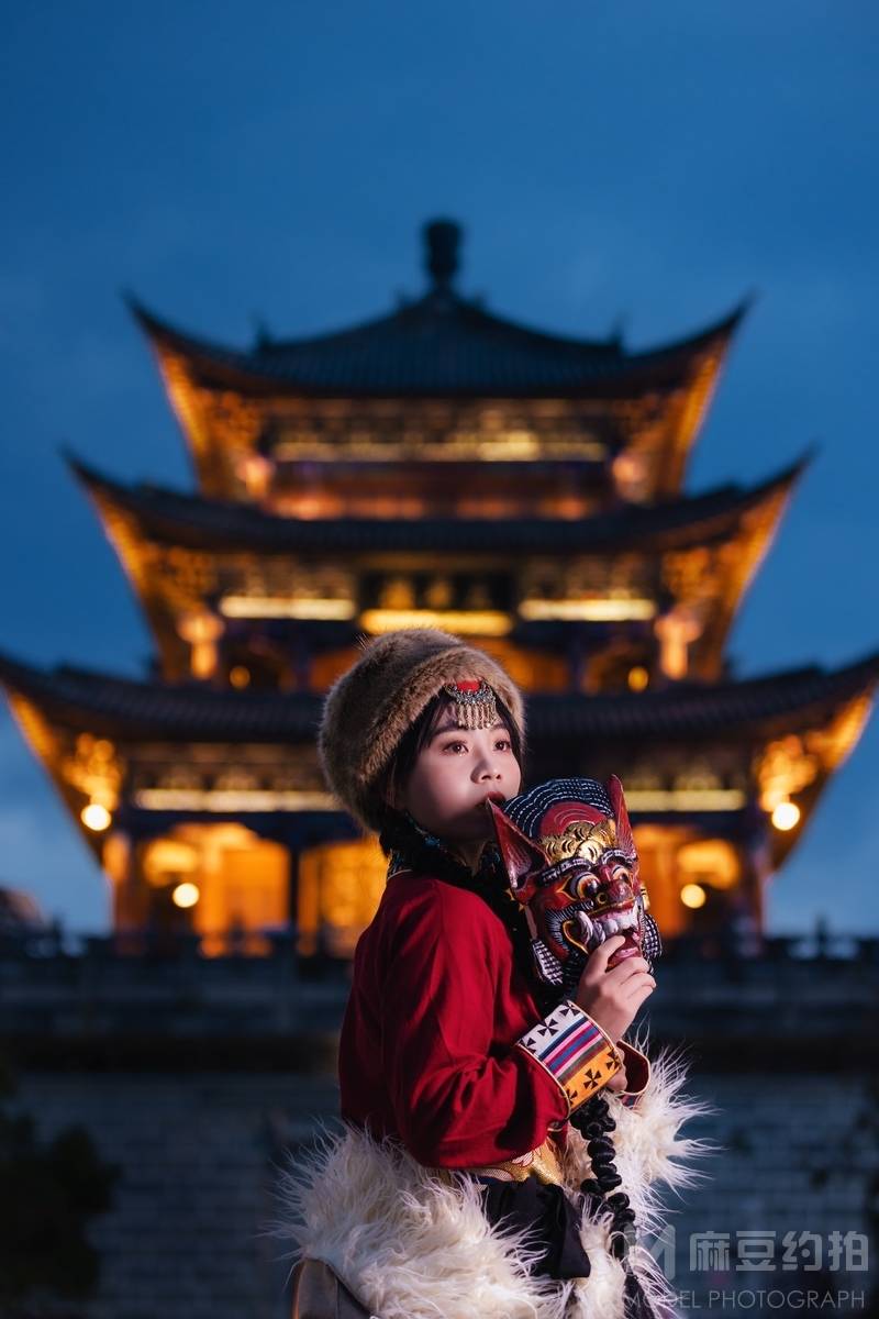 汉服模特
