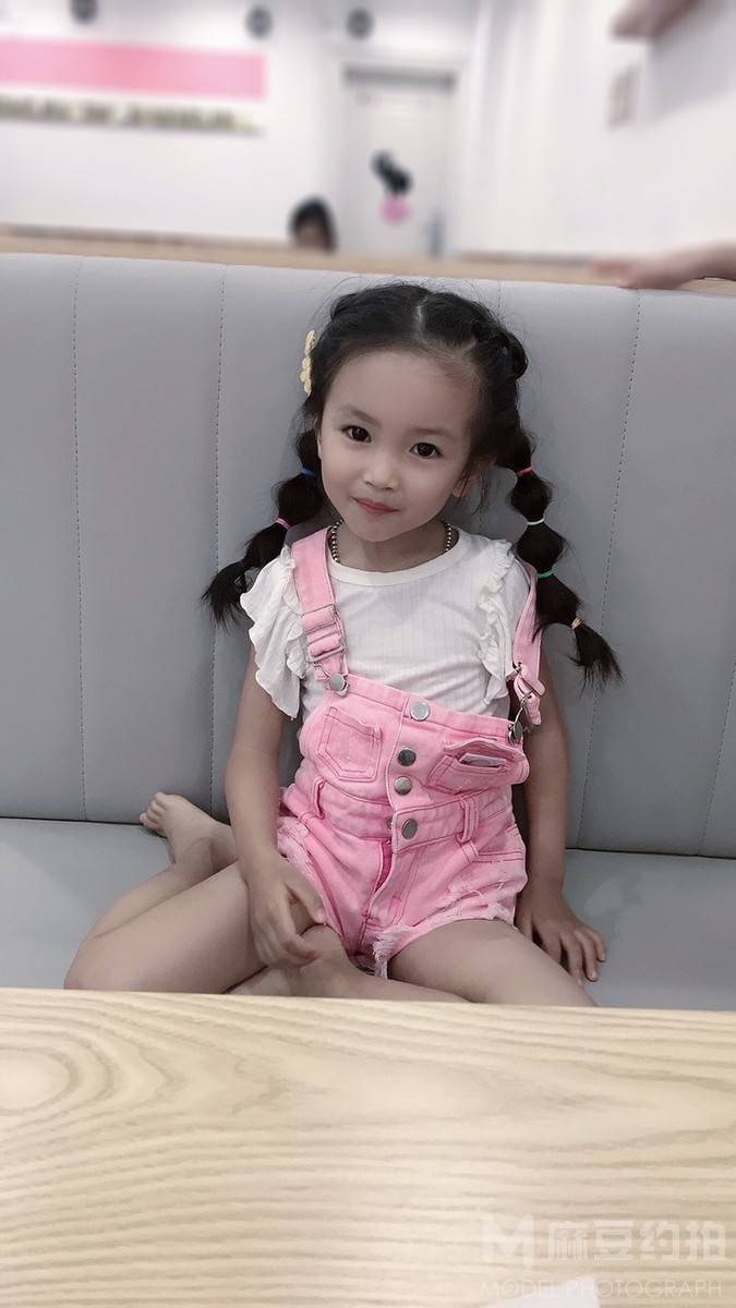 儿童摄影模特