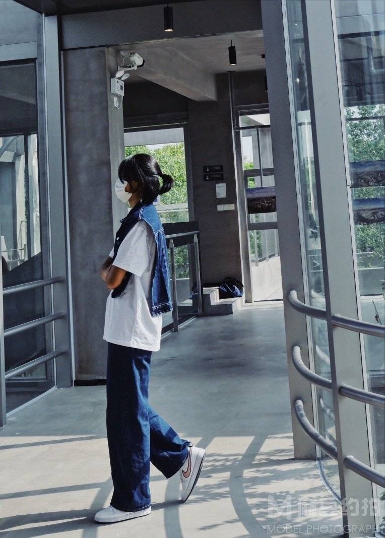 胶片模特