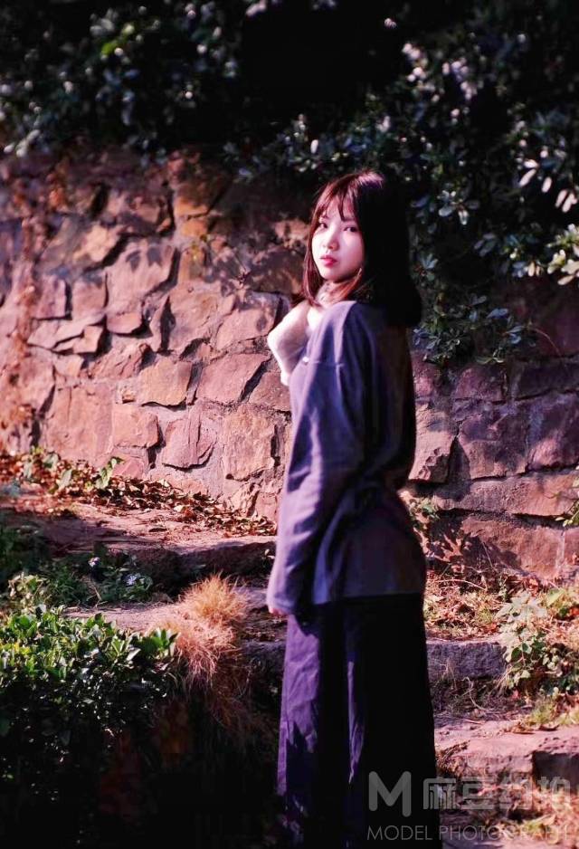 胶片模特