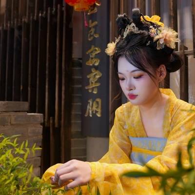 汉服模特