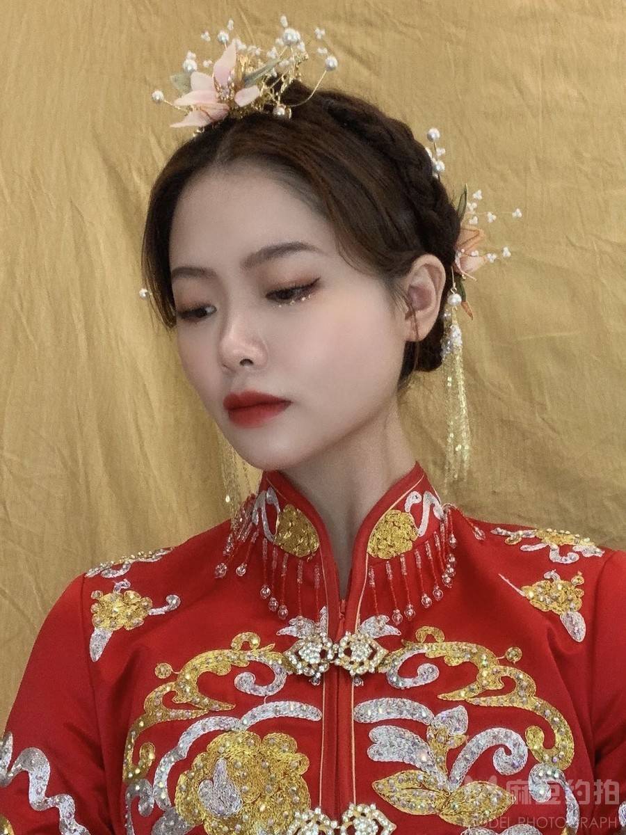 清新模特