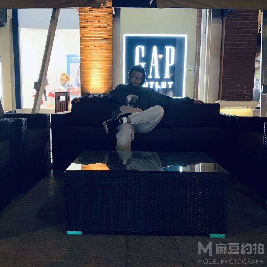 情侣模特