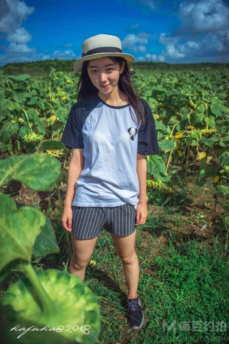 校园模特