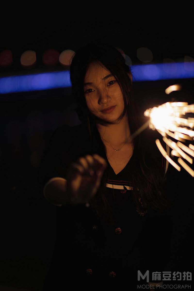 夜景模特