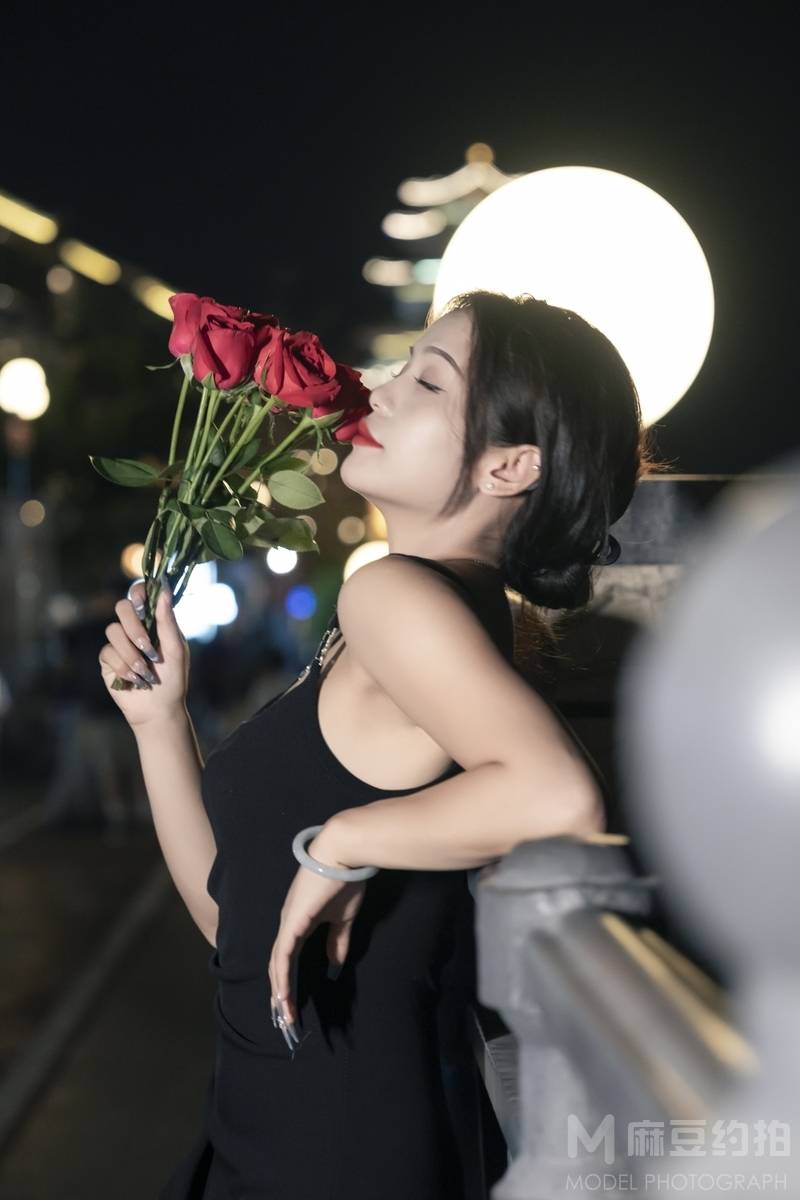 夜景模特