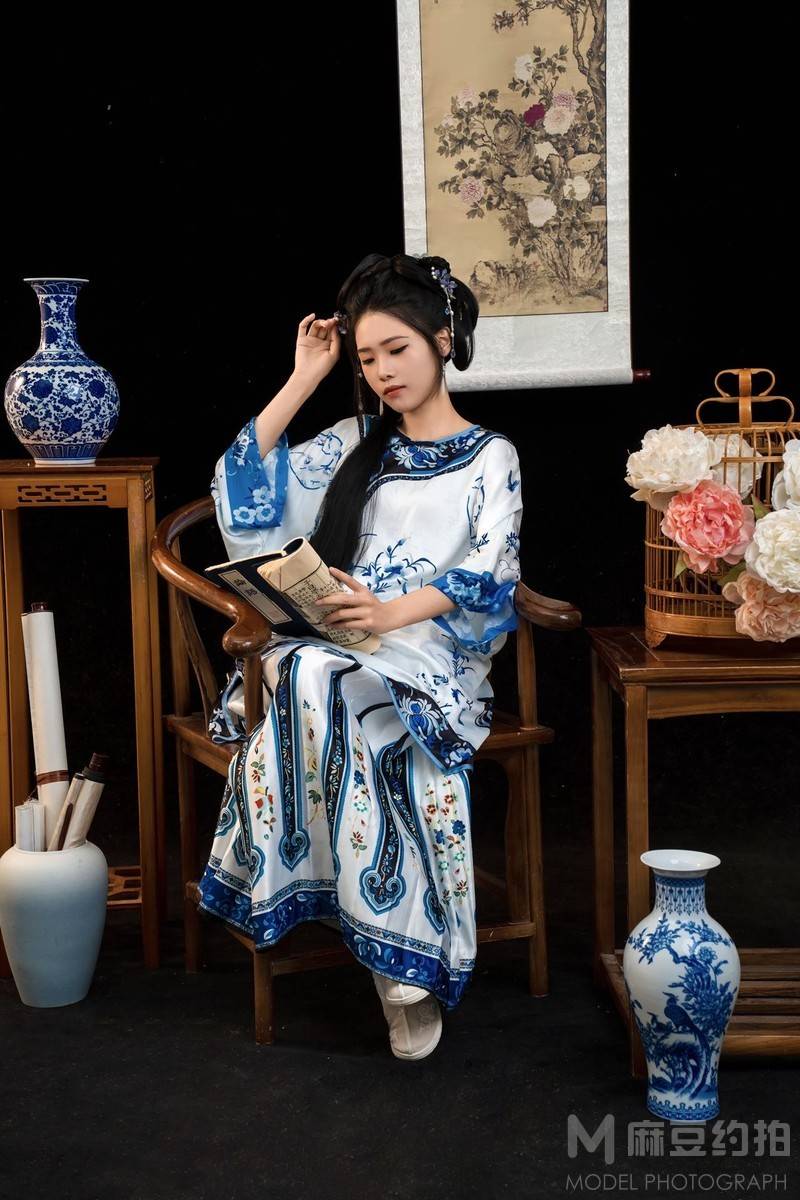汉服模特