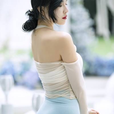 清新模特