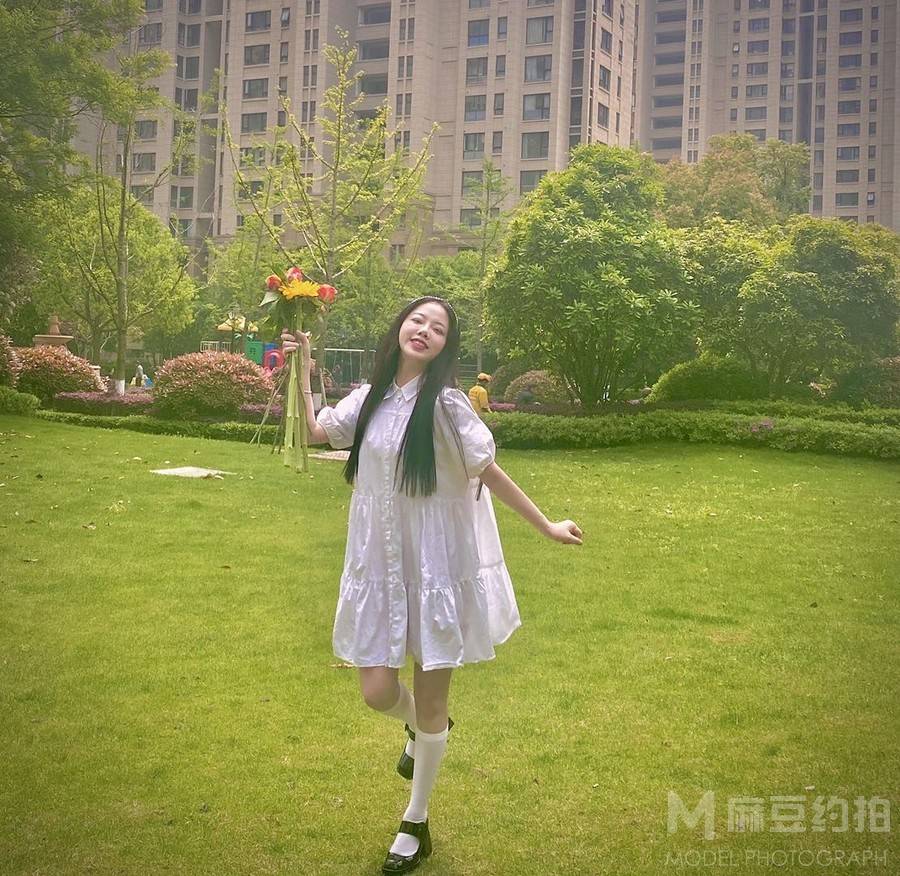 校园模特