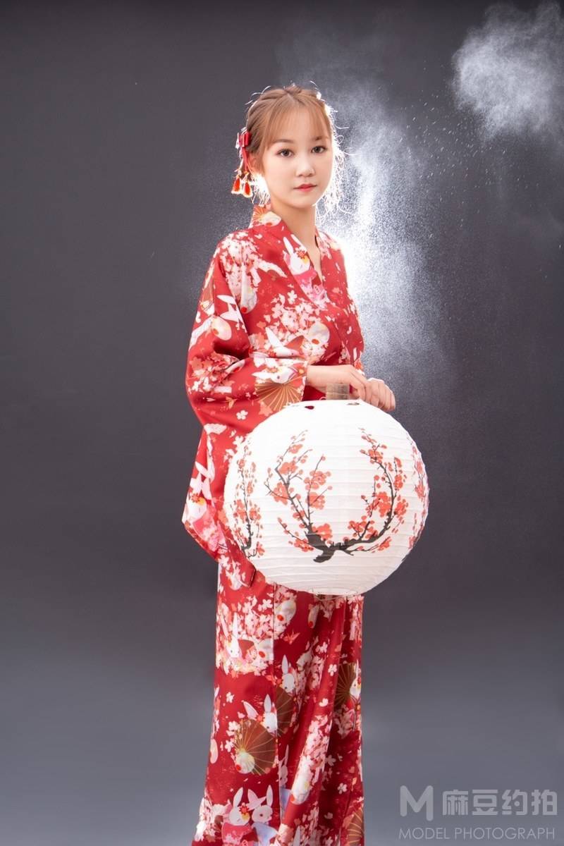 和服模特