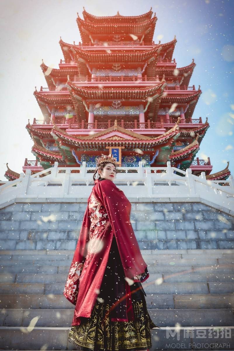 汉服模特