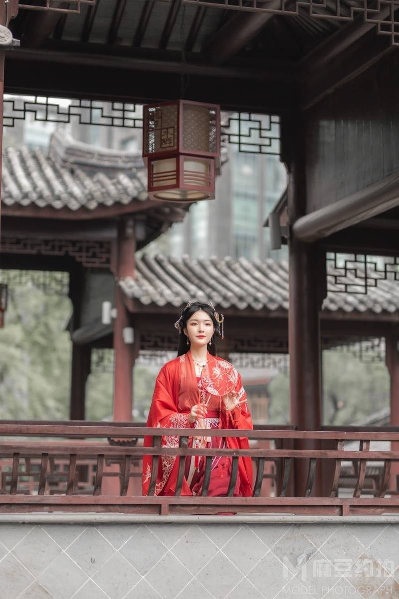汉服模特