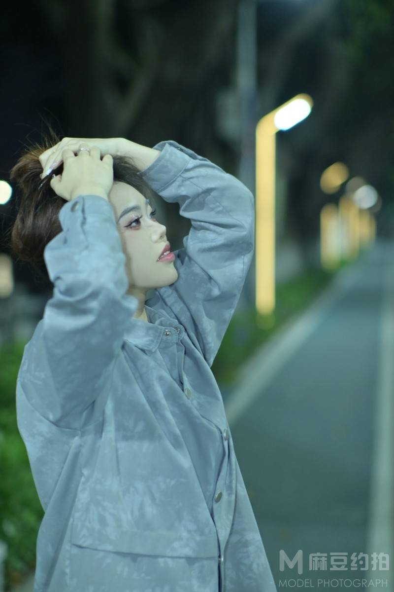 夜景模特