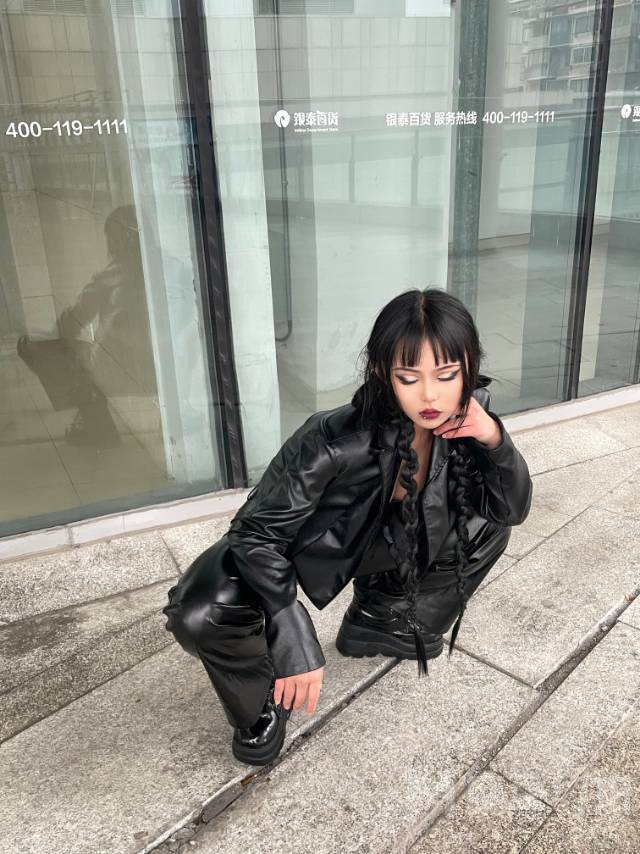 暗黑模特