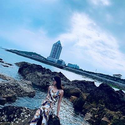 黑白模特