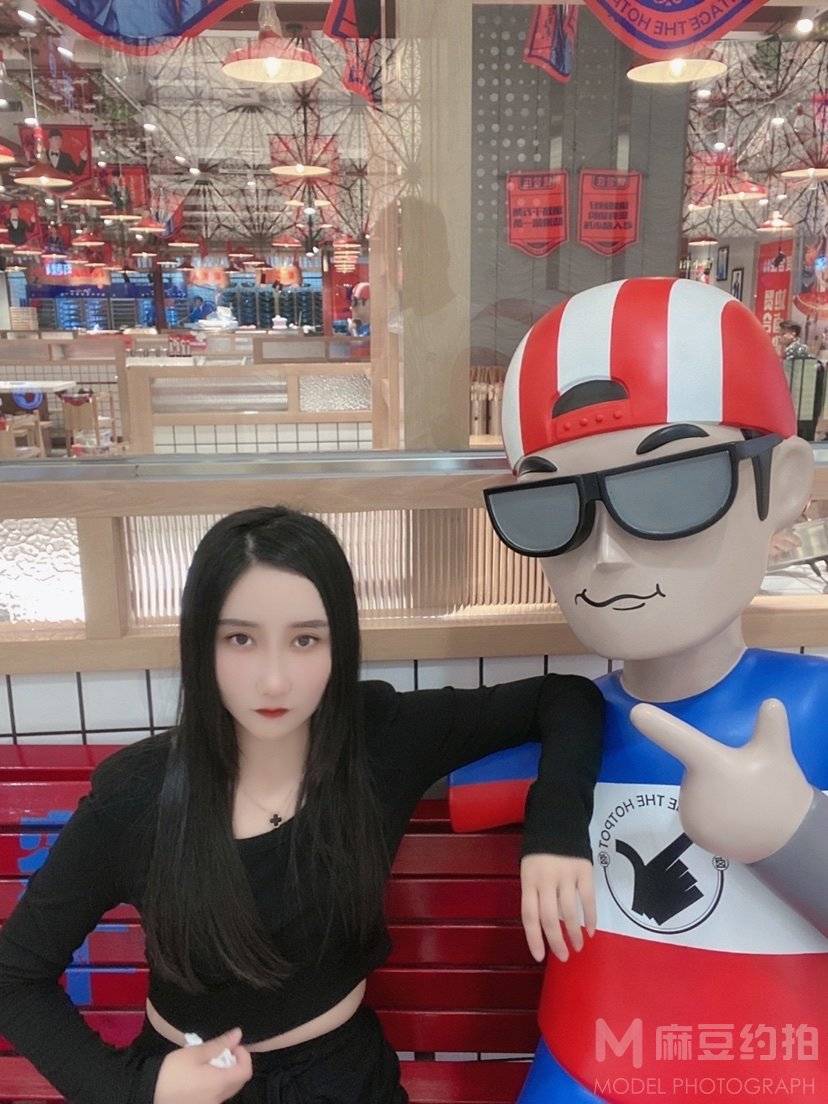 妆容模特