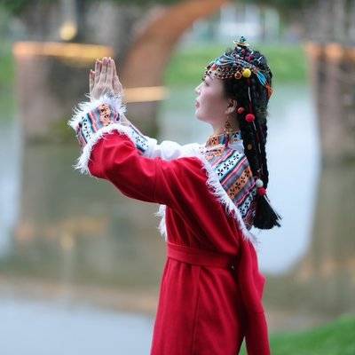 清新模特