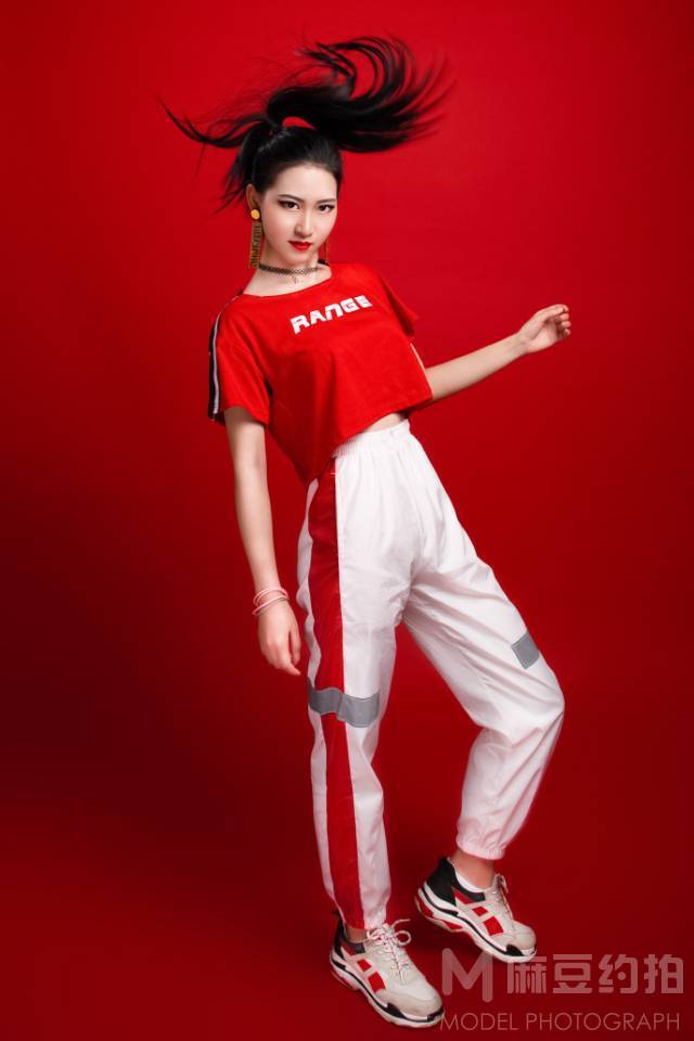 暗黑模特