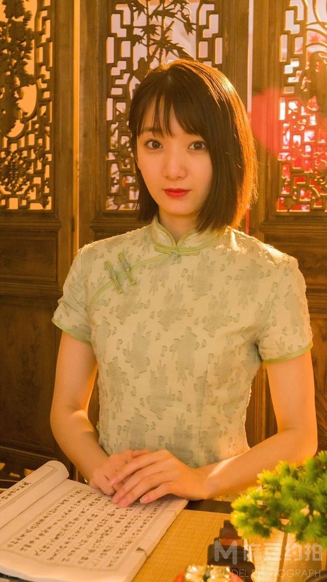 旗袍模特
