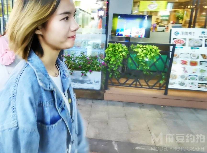少女模特